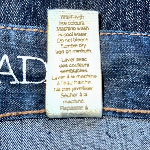 Dark Denim Capris Jeans - Picture 8 of 8